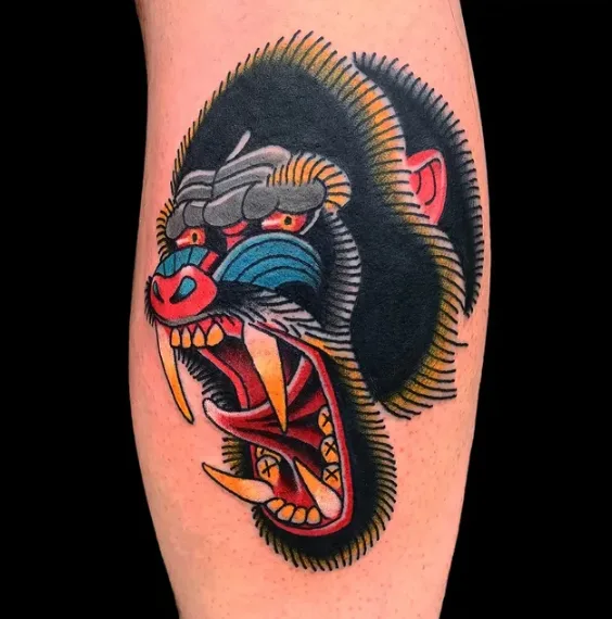 Tatuaje tradicional mandril color